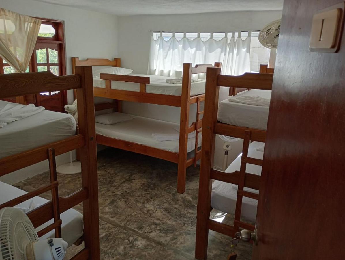 Sol Y Mar Hotel Puerto Limon ภายนอก รูปภาพ
