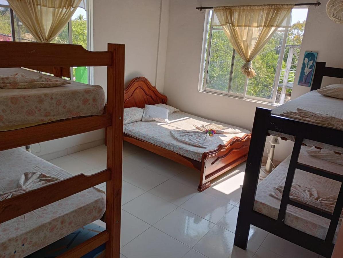 Sol Y Mar Hotel Puerto Limon ภายนอก รูปภาพ