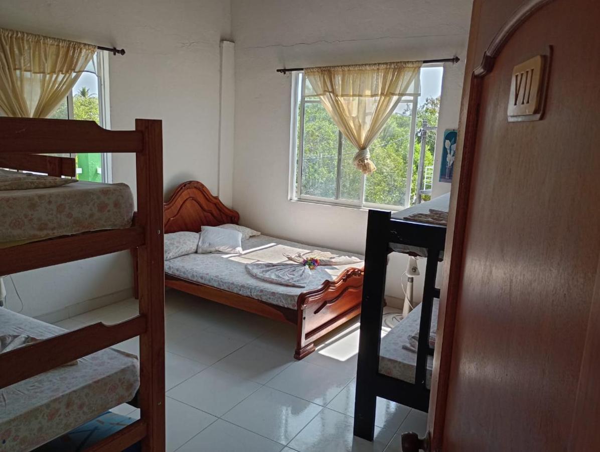 Sol Y Mar Hotel Puerto Limon ภายนอก รูปภาพ