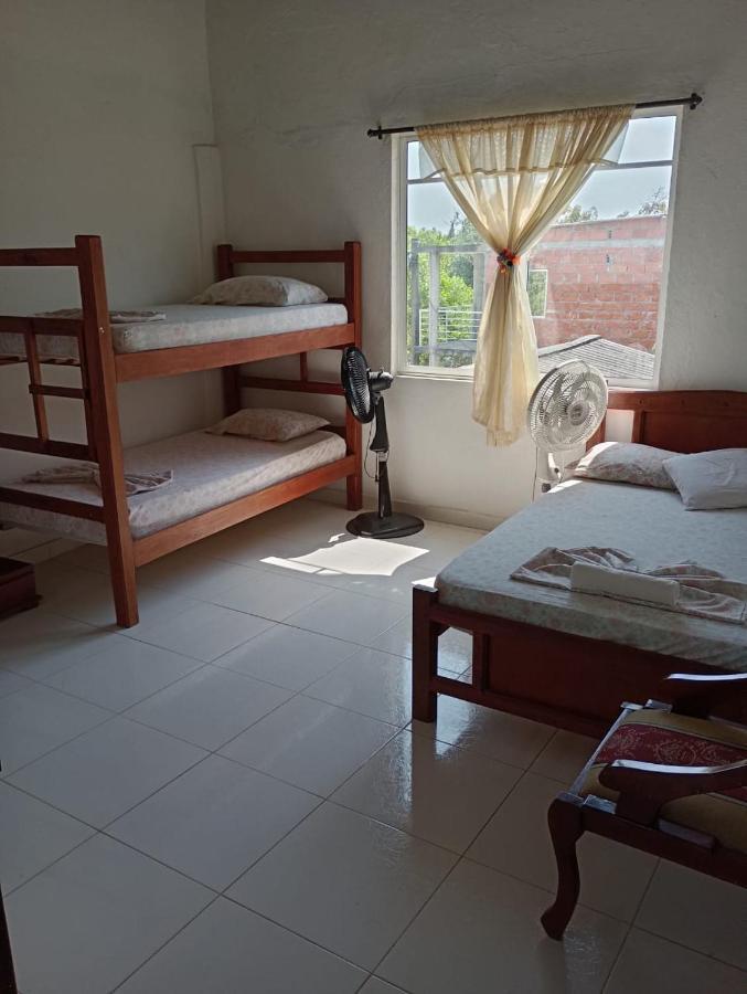 Sol Y Mar Hotel Puerto Limon ภายนอก รูปภาพ