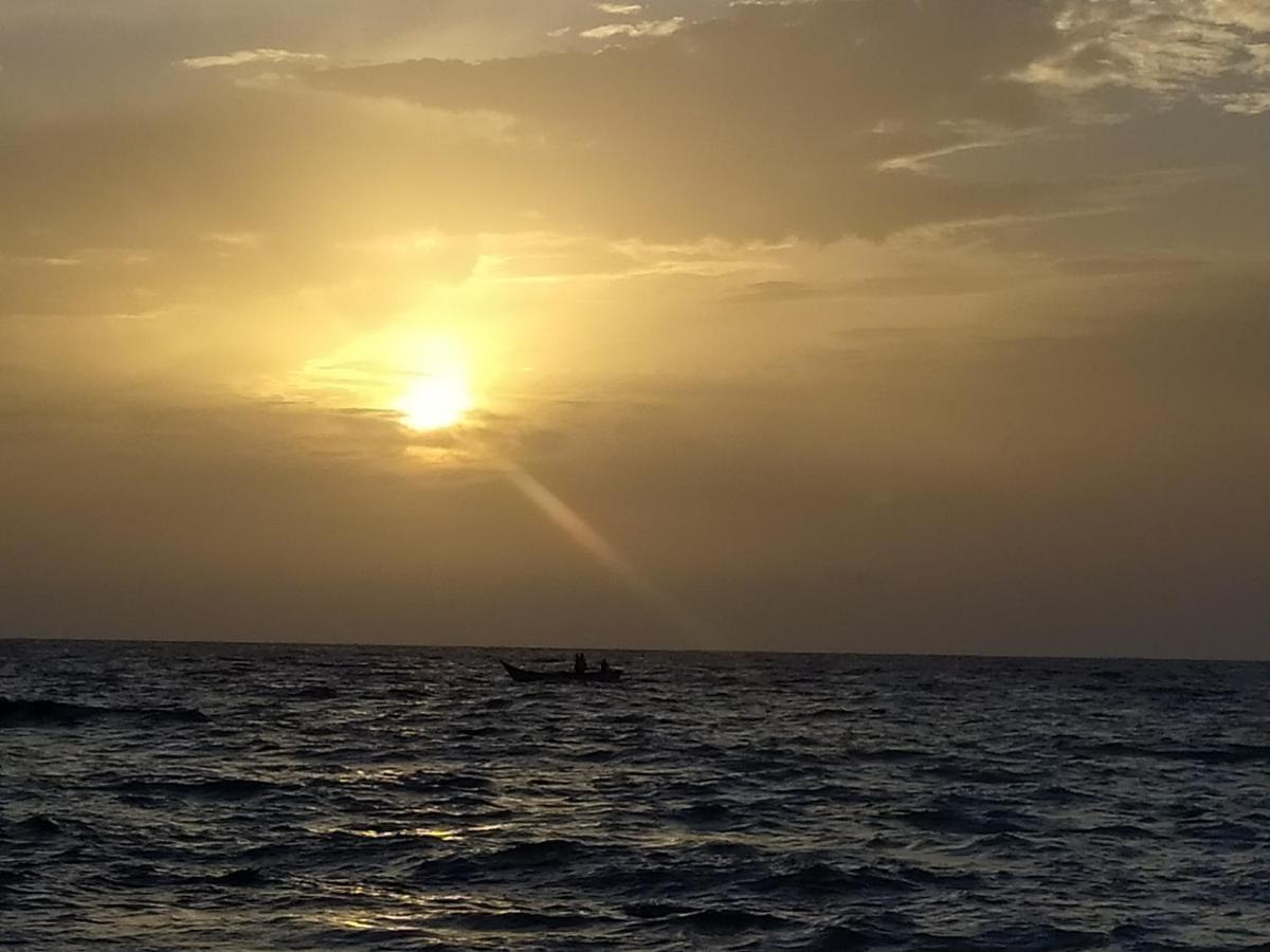 Sol Y Mar Hotel Puerto Limon ภายนอก รูปภาพ