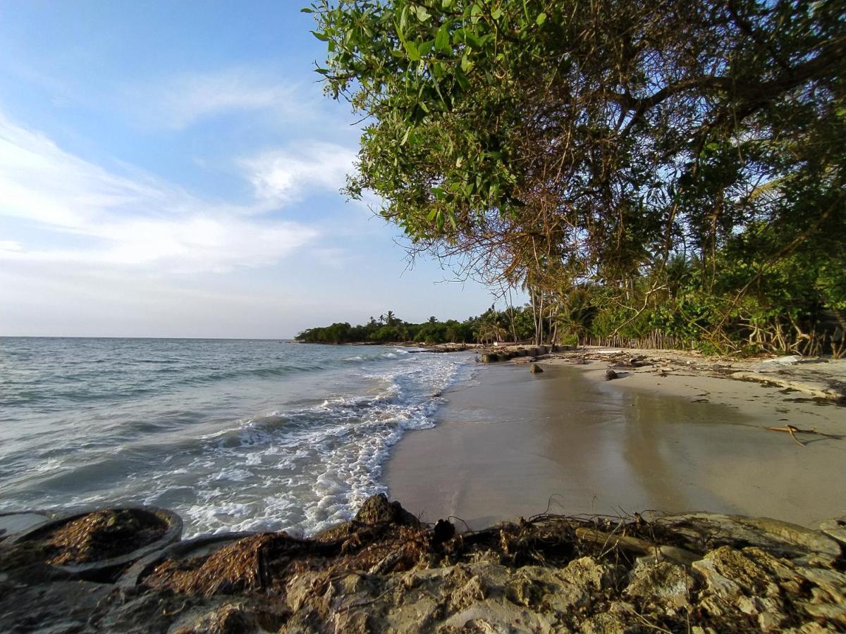Sol Y Mar Hotel Puerto Limon ภายนอก รูปภาพ